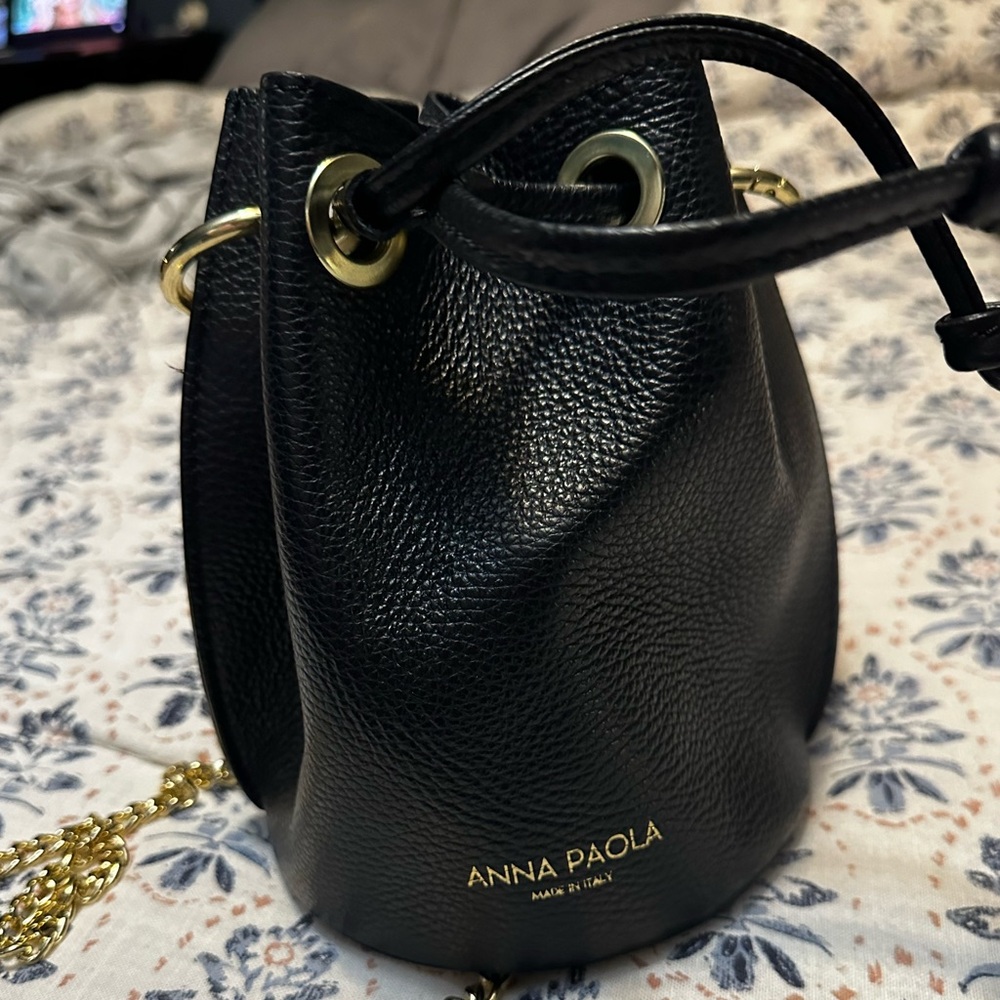 EUC bucket bag